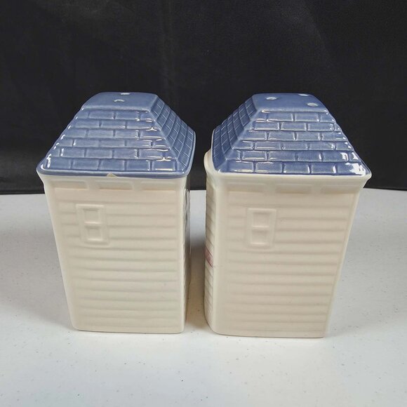 HEARTH & HOME DESIGNS SALT & PEPPER SHAKERS 2 STORY HOUSE CERAMIC VINTAGE 1988 - Picture 3 of 7